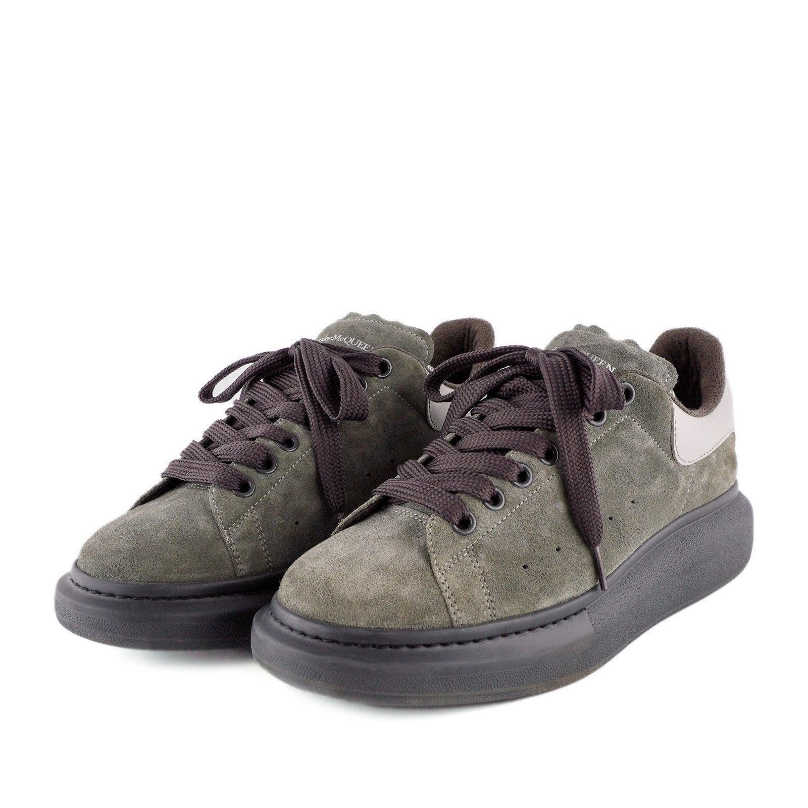 Alexander McQueen Alexander Mcqueen Grey Logo Embossed Oversized Sneakers Size US 11 / EU 44 - 1 Thumbnail