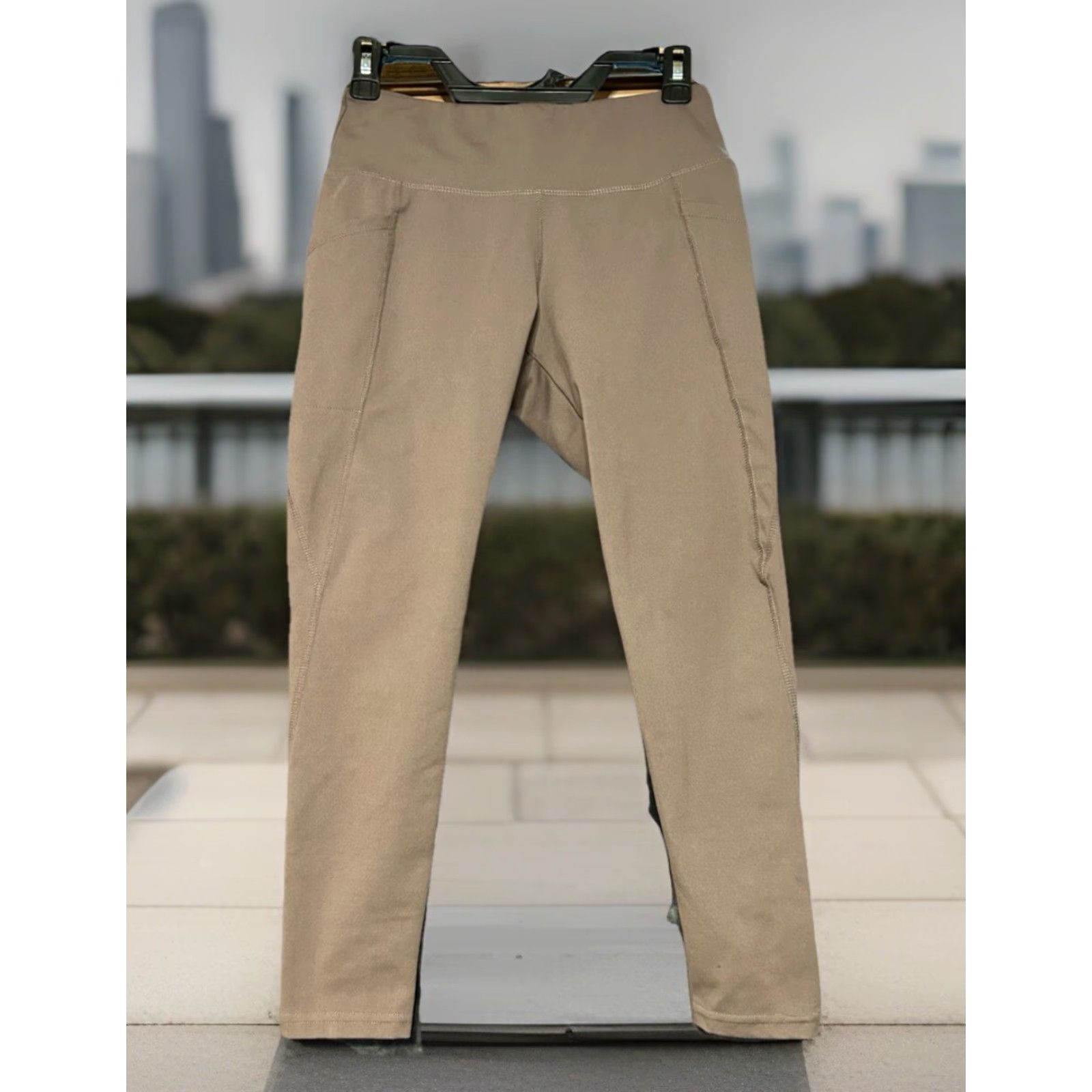 Jockey Jockey Leggings Women Small Mocha Elastic Waist Inseam 23" Yoga Activewear Size 28" / US 6 / IT 42 - 6 Thumbnail