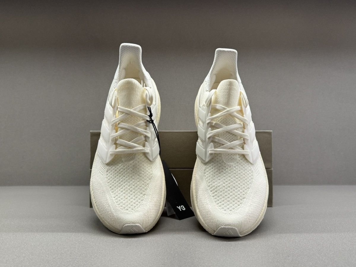 Y-3 Adidas Y-3 Ultra Boost 5 Off White Wonder White Size US 10 / EU 43 - 5 Thumbnail