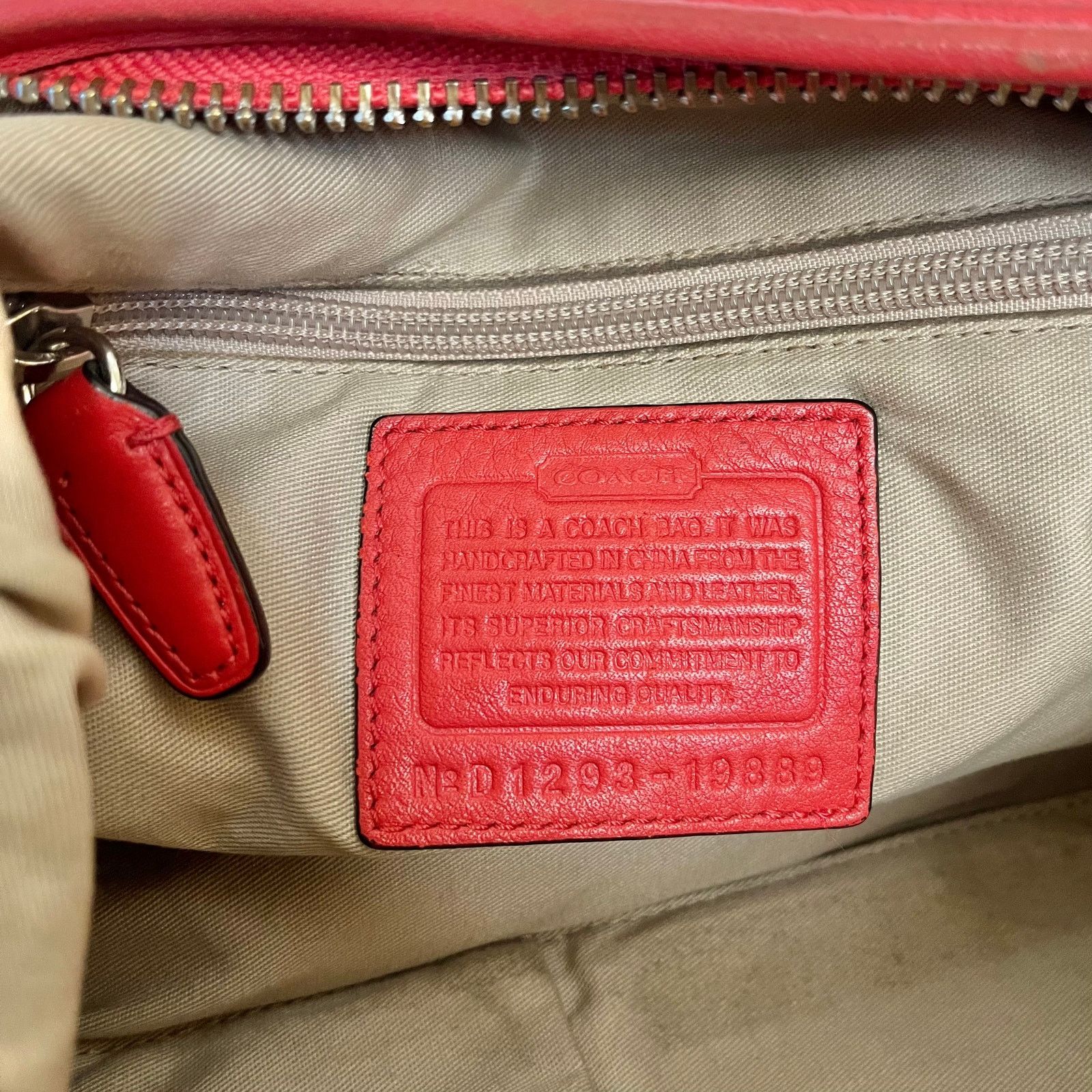 Coach Coach Legacy Carnelian Leather Duffel Shoulder Bag #19889 Size ONE SIZE - 5 Thumbnail