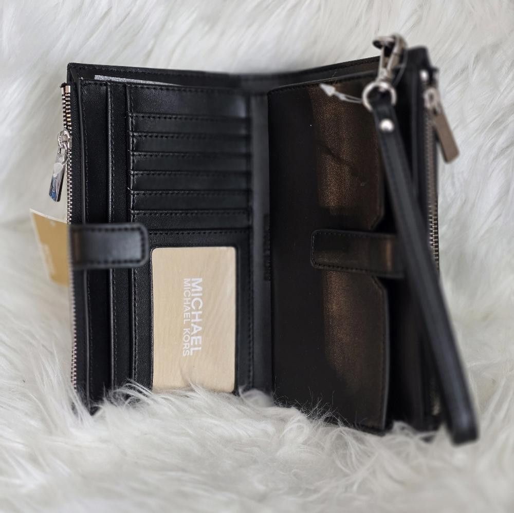 Designer Michael Kors Black Monogram Clutch Size ONE SIZE - 3 Thumbnail