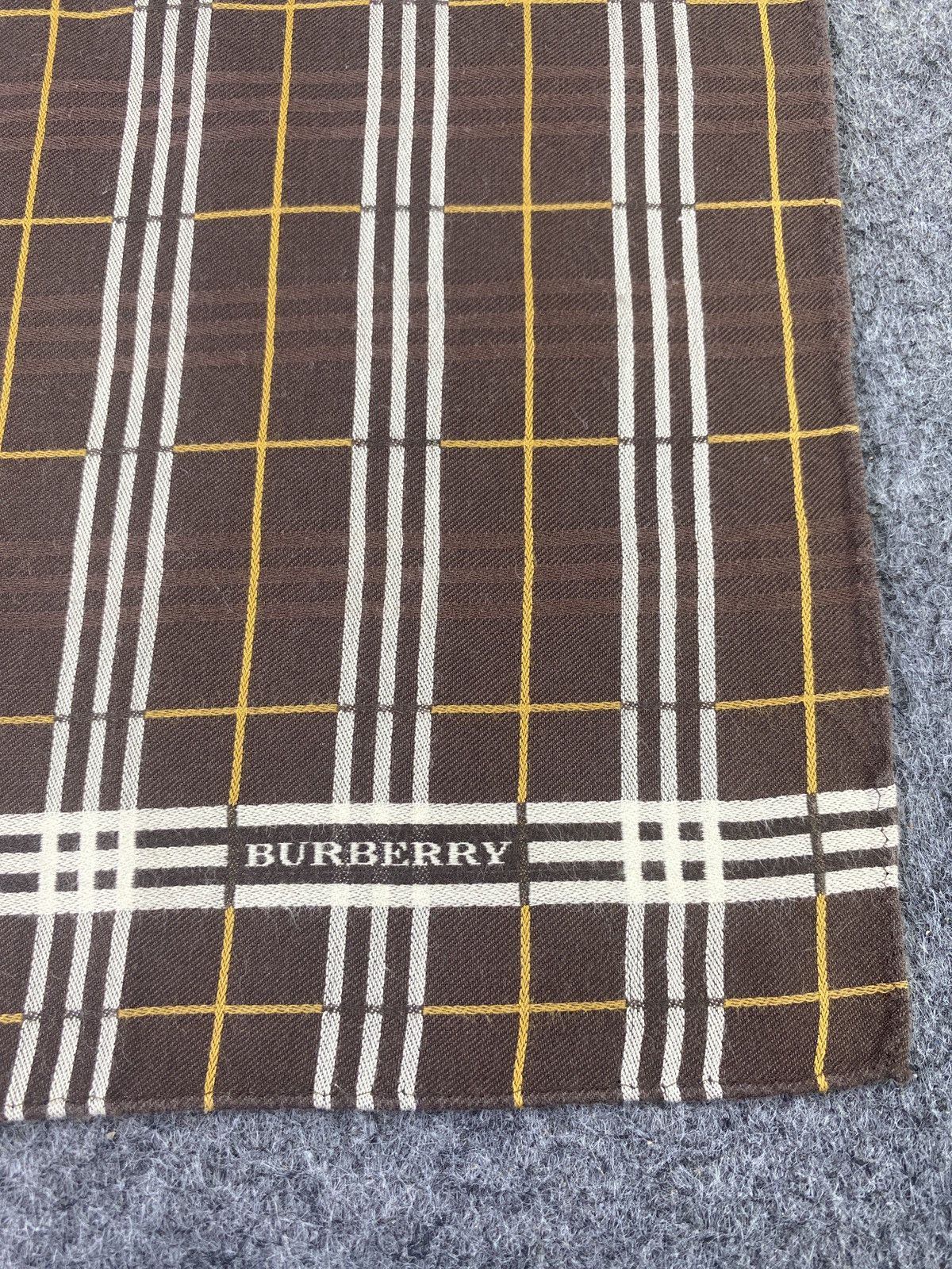Burberry × Vintage Burberry Handkerchief / Bandana / Neckerchief- B027 Size ONE SIZE - 5 Thumbnail