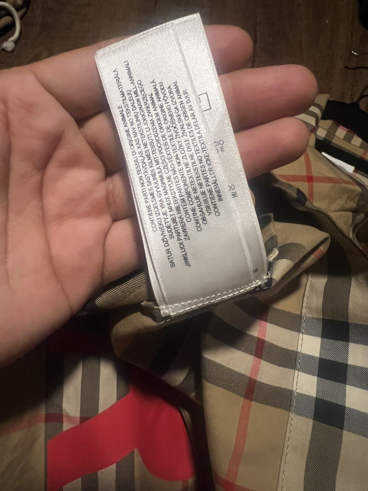 Burberry Burberry x Universal Passport Paris Fashion Week Size US L / EU 52-54 / 3 - 20 Thumbnail