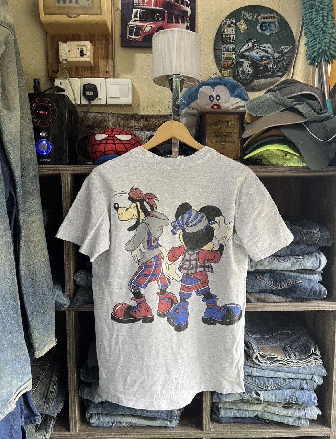 Cartoon Network 🔥Rare Vintage Mickey & Goofy California Tee Size US M / EU 48-50 / 2 - 3 Thumbnail
