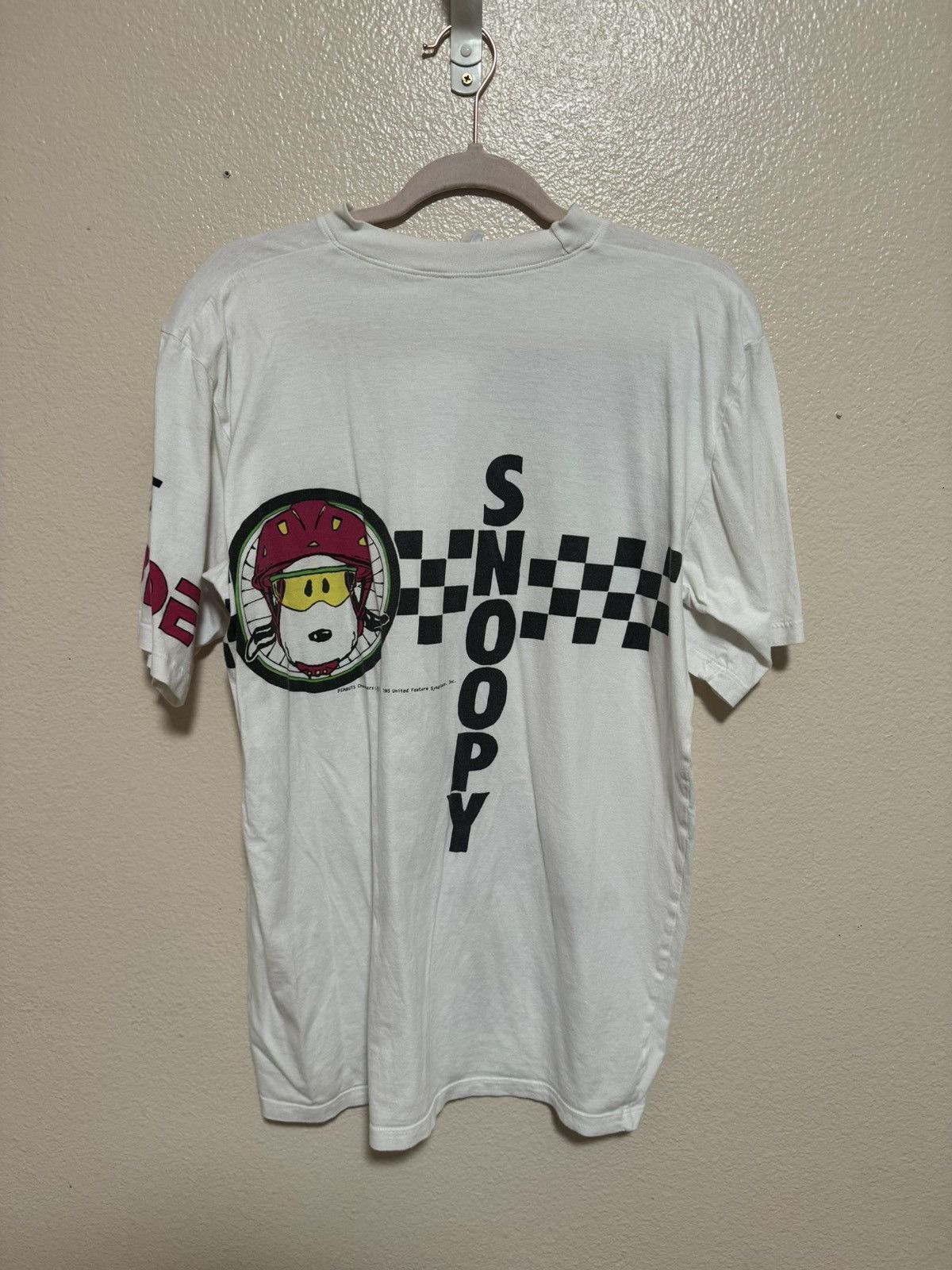Peanuts × Vintage AOP Vintage Snoopy racing tee Size US L / EU 52-54 / 3 - 4 Thumbnail