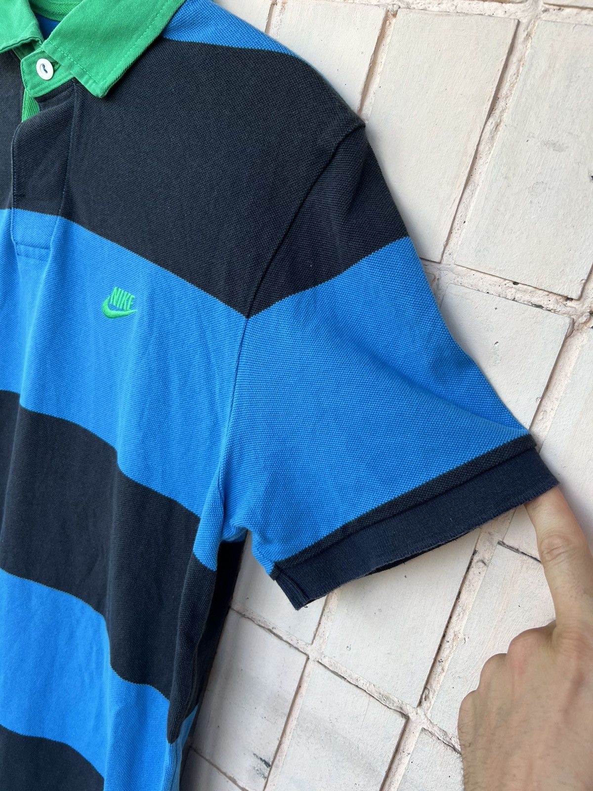 Nike Vintage Nike Polo 80 Shirt Y2K Swoosh Retro 90s Size US S / EU 44-46 / 1 - 7 Thumbnail