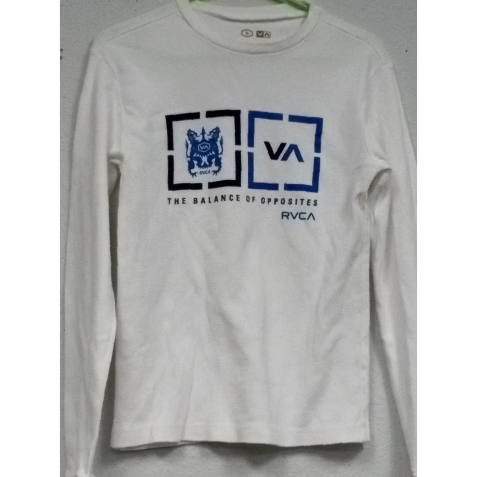 RVCA RVCA BALANCE OF OPPOSITES SMALL LONG SLEEVE SHIRT 36" CHEST MMA gym Mens S White Size US S / EU 44-46 / 1 - 4 Thumbnail