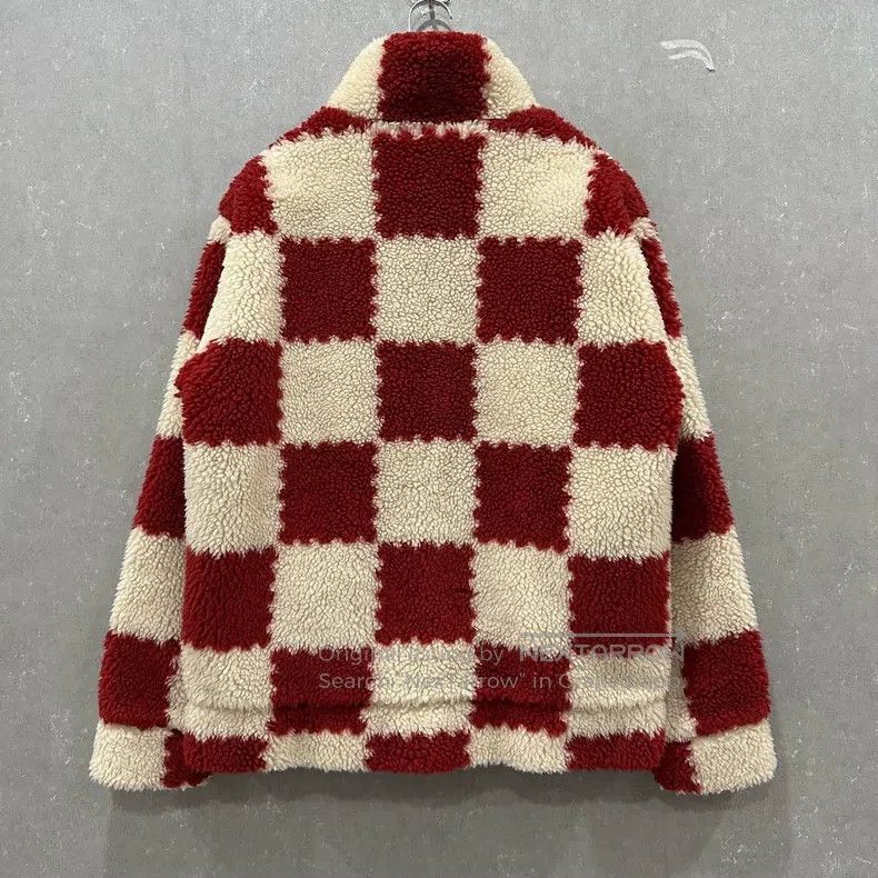 Louis Vuitton Louis Vuitton White and red checkerboard teddy jacket Size US XL / EU 56 / 4 - 2 Thumbnail
