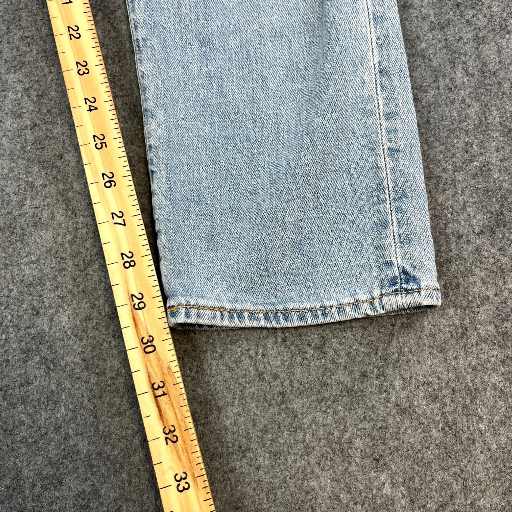 Levi's Levi's Mens Jeans Slim Fit 29 32 Light Wash Blue Stretch Premium Denim 5-Pocket Medium Rise Jeans Mens Size US 29 - 4 Thumbnail