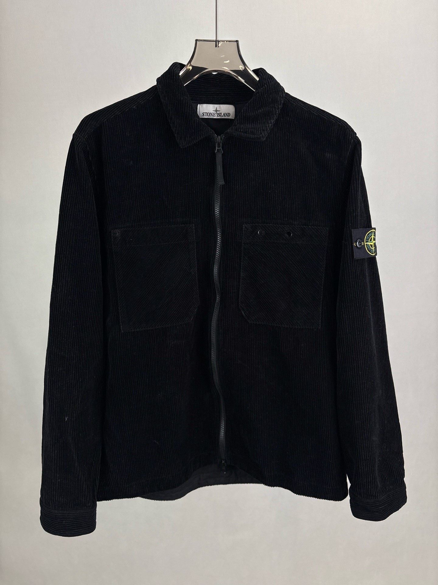 Stone Island Stone Island Sleeve Badge Velvet Zip Jacket Size US L / EU 52-54 / 3 - 1 Thumbnail