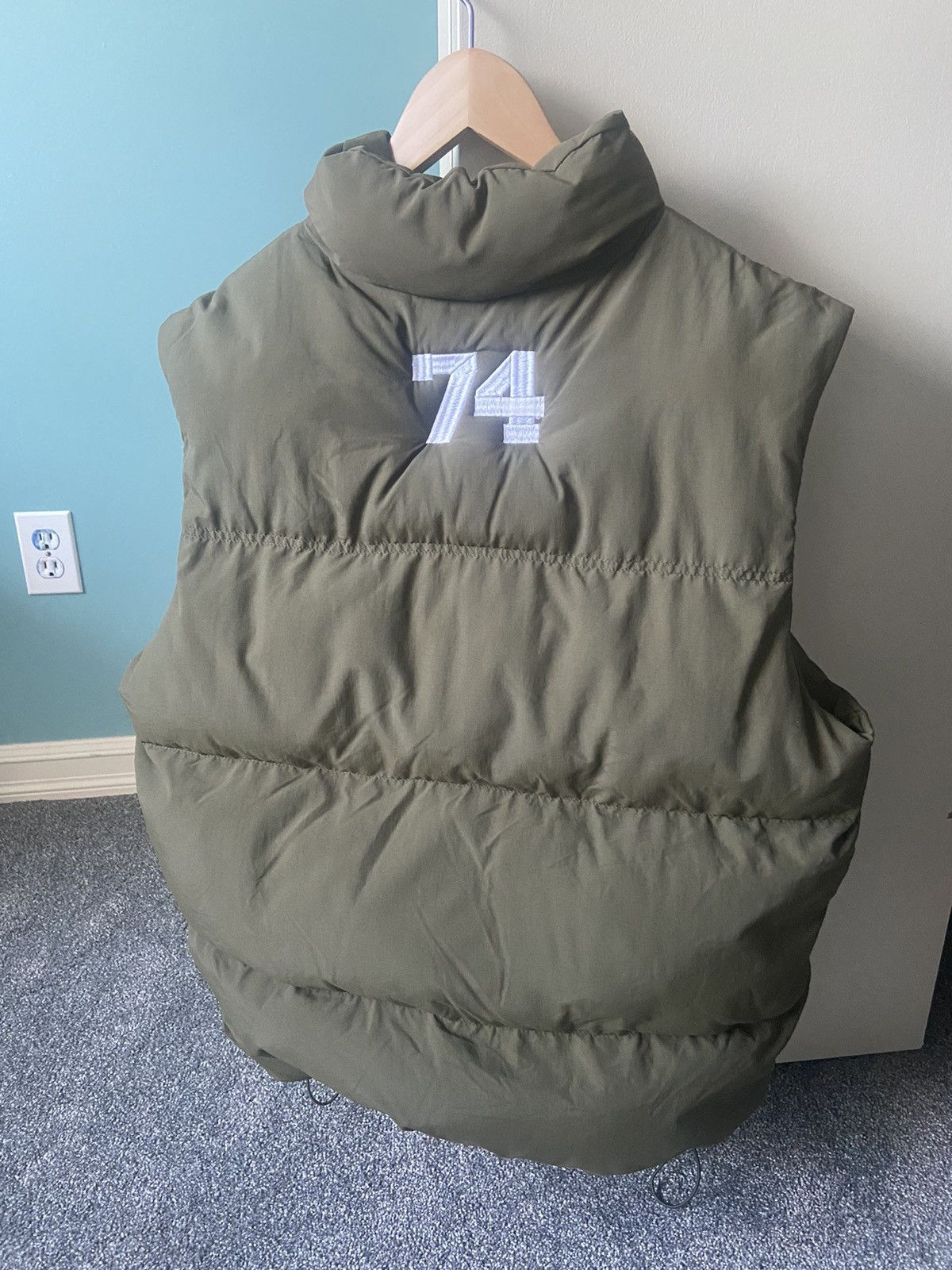 Other 74 is war green Japan vest Size US M / EU 48-50 / 2 - 2 Thumbnail