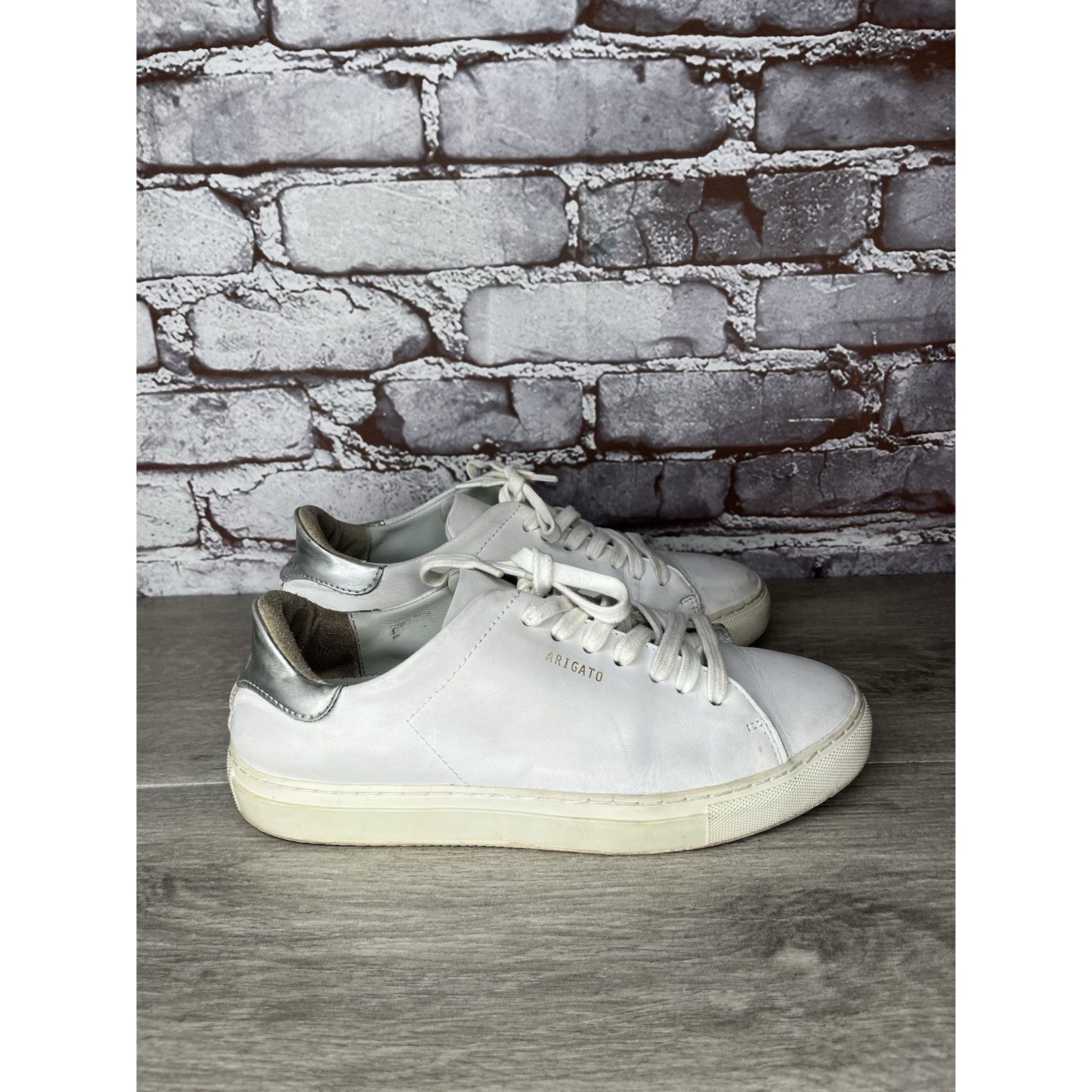 Axel Arigato Axel Arigato Womens Size 7.5 White Silver Sneakers Leather L Size US 7.5 / IT 37.5 - 14 Thumbnail