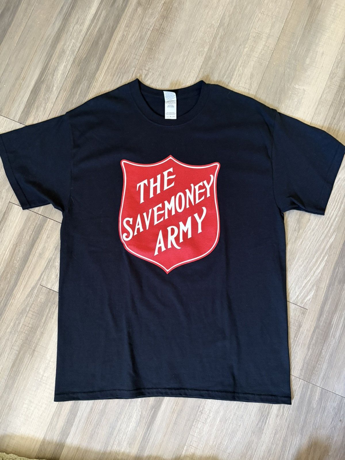 Other Vic Mensa The Savemoney Army Short Sleeve T-Shirt Size US L / EU 52-54 / 3 - 1 Thumbnail