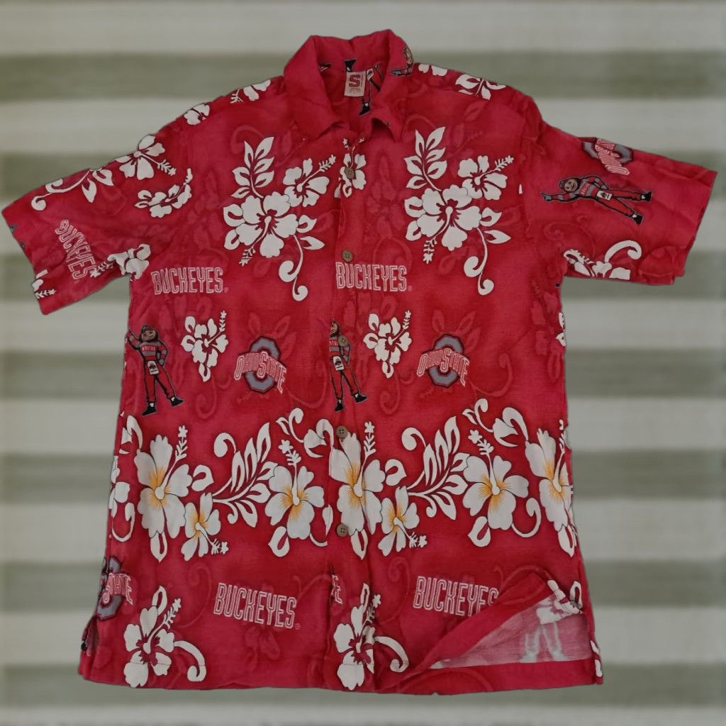 Vintage Vintage Spike Sports Button-Up Shirt Red Floral Short Sleeve Collared 21in Chest Unisex Adults L Boyds Buckeyes Woody Football Summer Casual Size US L / EU 52-54 / 3 - 1 Thumbnail