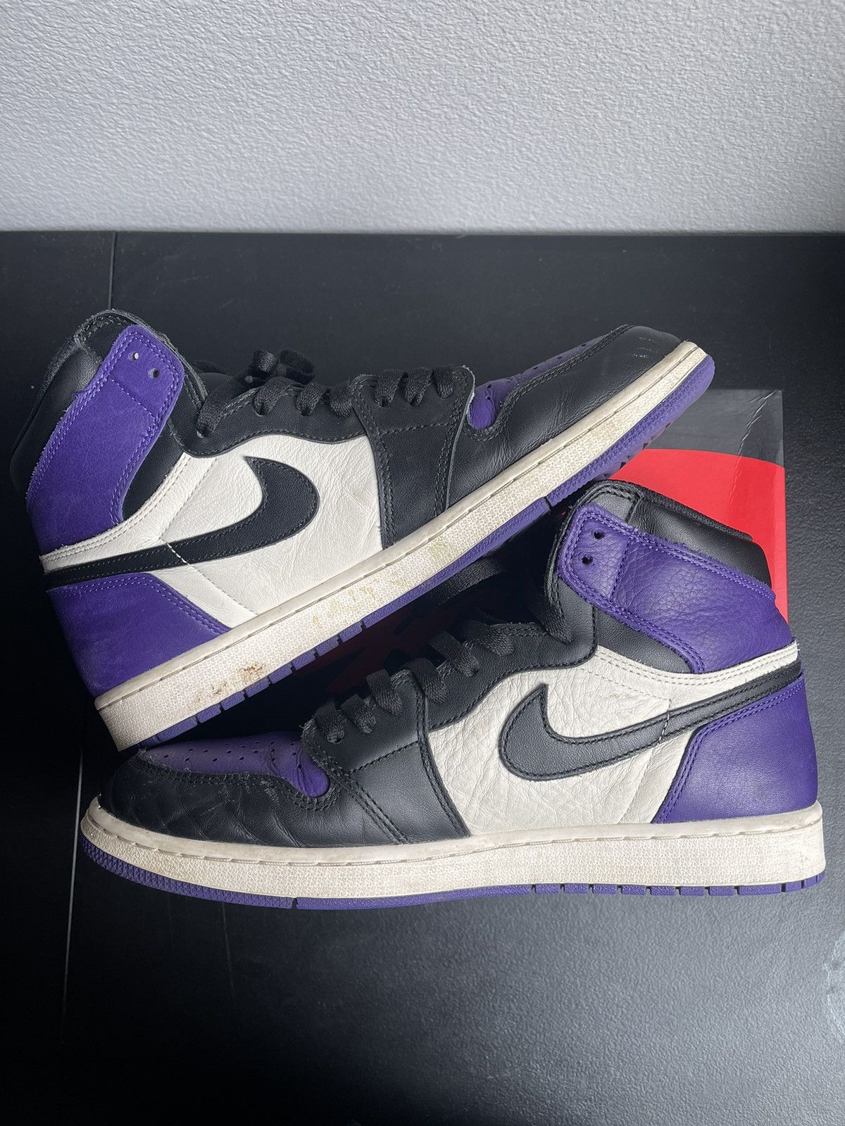 Jordan Brand Air Jordan 1 Court Purple 2018 size 12 Size US 12 / EU 45 - 2 Thumbnail
