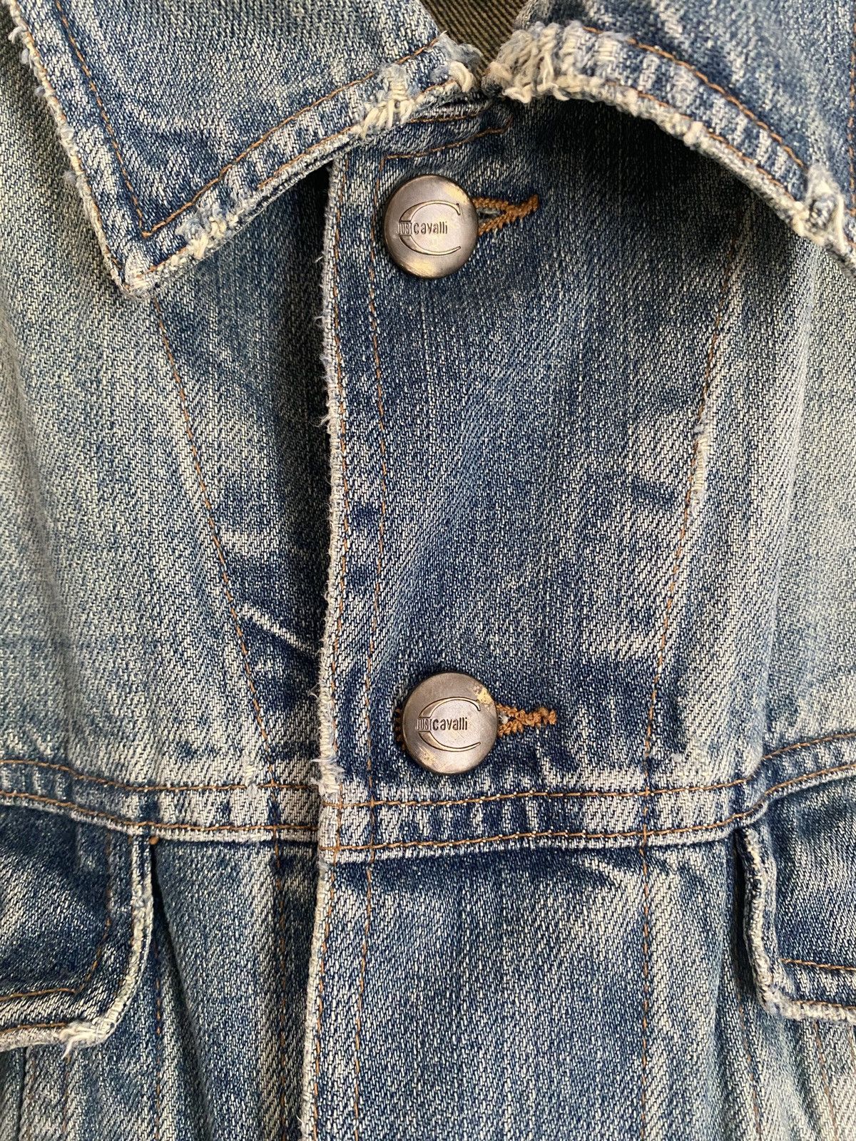 Just Cavalli Vintage Roberto Cavalli Stud Denim Jacket Overlong Sleeve Size US M / EU 48-50 / 2 - 7 Thumbnail