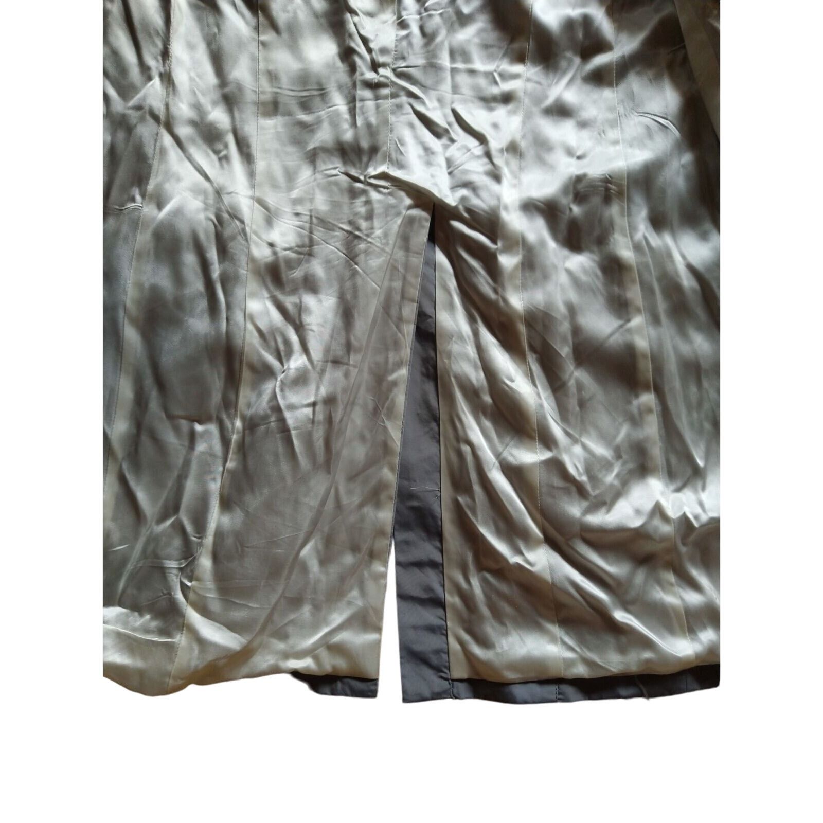Banana Republic Banana Republic Gray Waterproof raincoat Belted Coat Women M Size M / US 6-8 / IT 42-44 - 4 Thumbnail