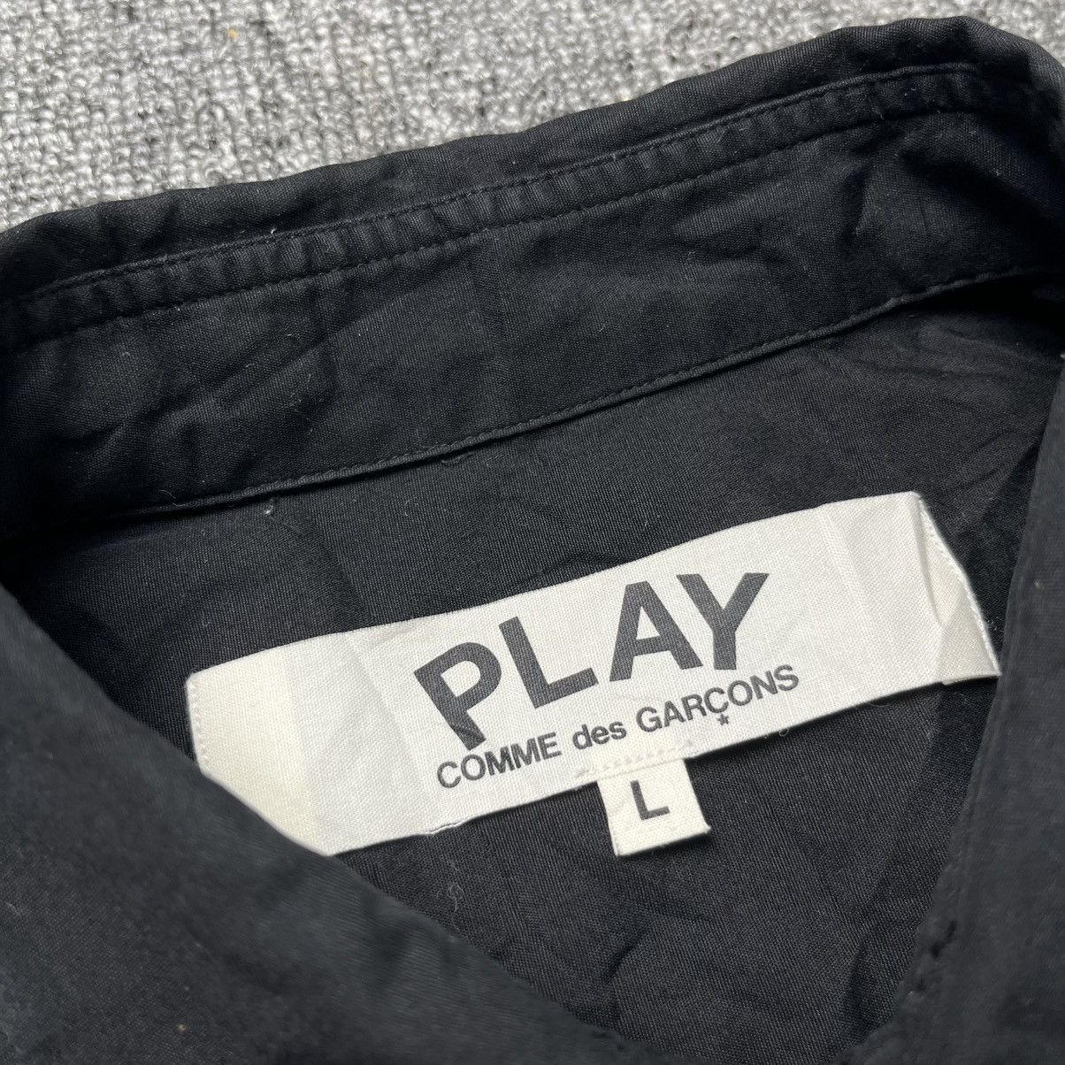 Comme des Garcons AD2018 play comme des garcons - shirt button black Size US L / EU 52-54 / 3 - 8 Thumbnail