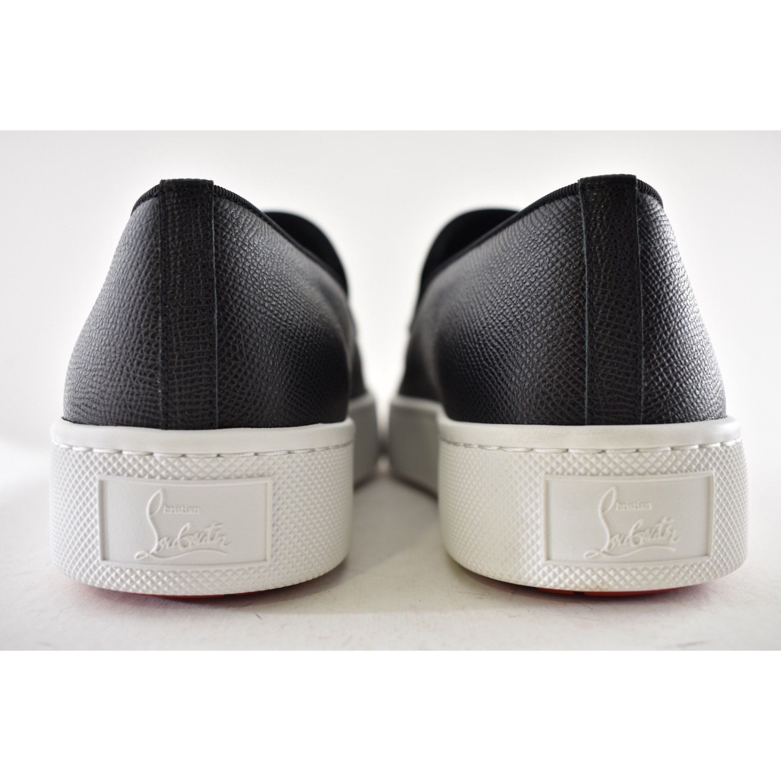 Christian Louboutin Christian Louboutin Mens Boatissimo Flat Black Leather Size US 9 / EU 42 - 18 Thumbnail