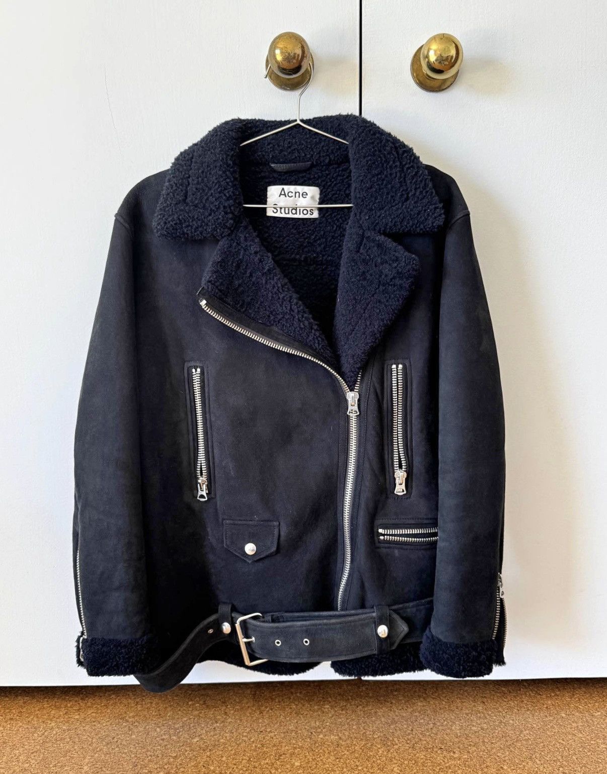 Acne Studios Acne Studios More Shearling Jacket Size US M / EU 48-50 / 2 - 1 Thumbnail