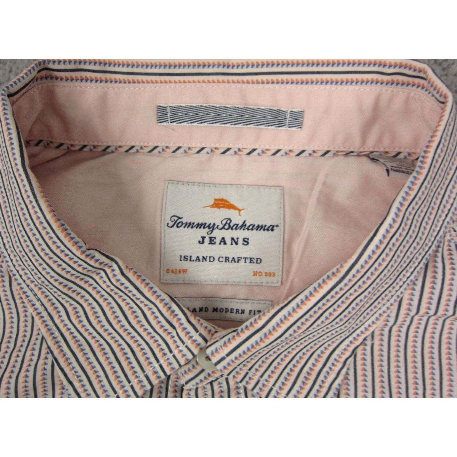 Tommy Bahama Tommy Bahama Shirt Adult Large L Pink Island Modern Fit Geometric Mens Size US L / EU 52-54 / 3 - 3 Thumbnail