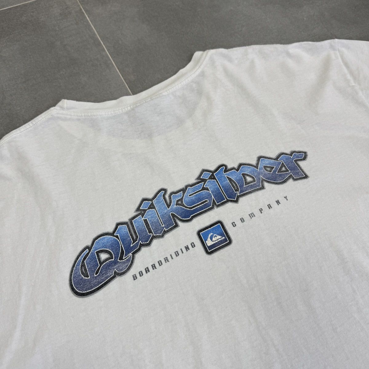 Quiksilver Vintage Quiksilver Center Logo Surf Style Y2K Men T-Shirt Size US XL / EU 56 / 4 - 19 Thumbnail