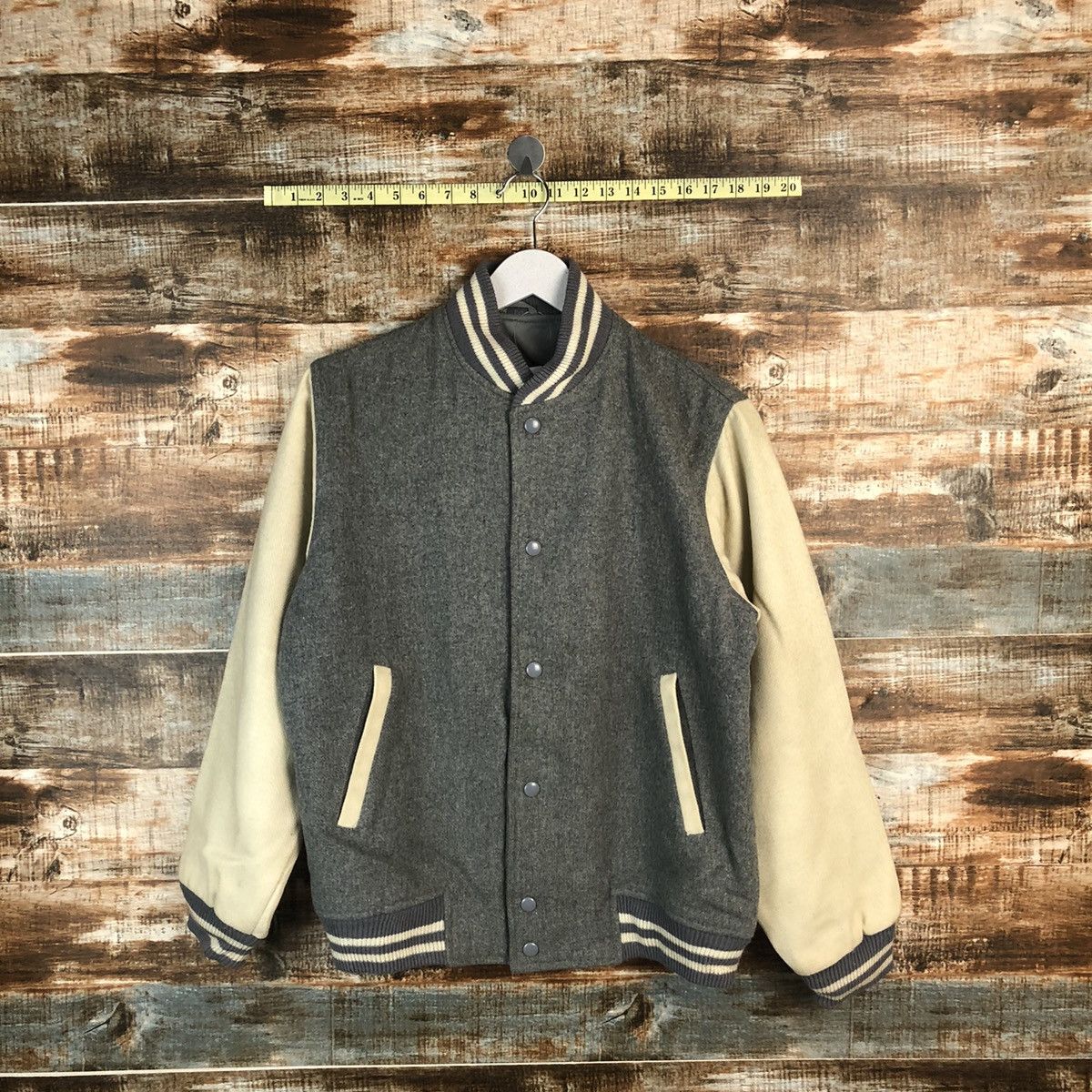 Japanese Brand Ueno Iryo Inc made in japan Grey Varsity Jacket #A1299 Size US M / EU 48-50 / 2 - 1 Thumbnail