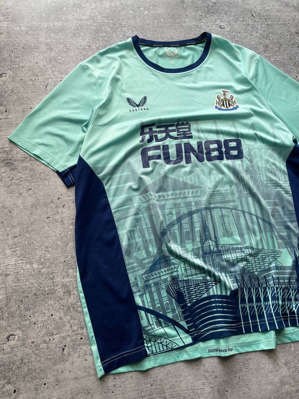 Castore Castore New Castle United Soccer Jersey Tee T-Shirt Y2K Size US XL / EU 56 / 4 - 2 Thumbnail