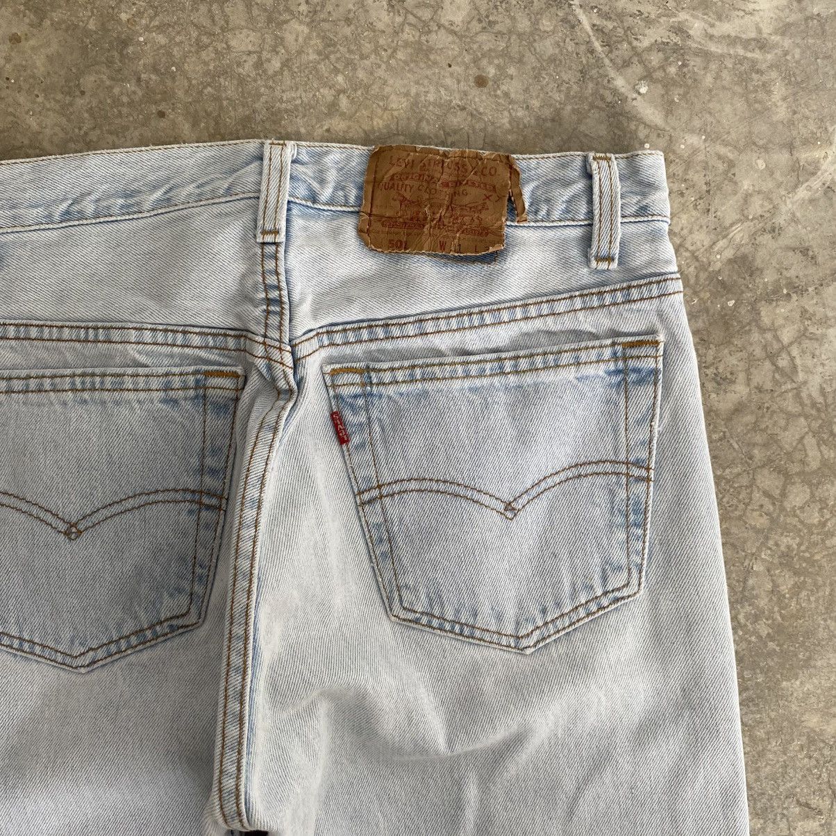 Levi's Vintage 1994 Levis 501 Released Hem Light Blue Denim Jeans Size US 30 / EU 46 - 14 Thumbnail