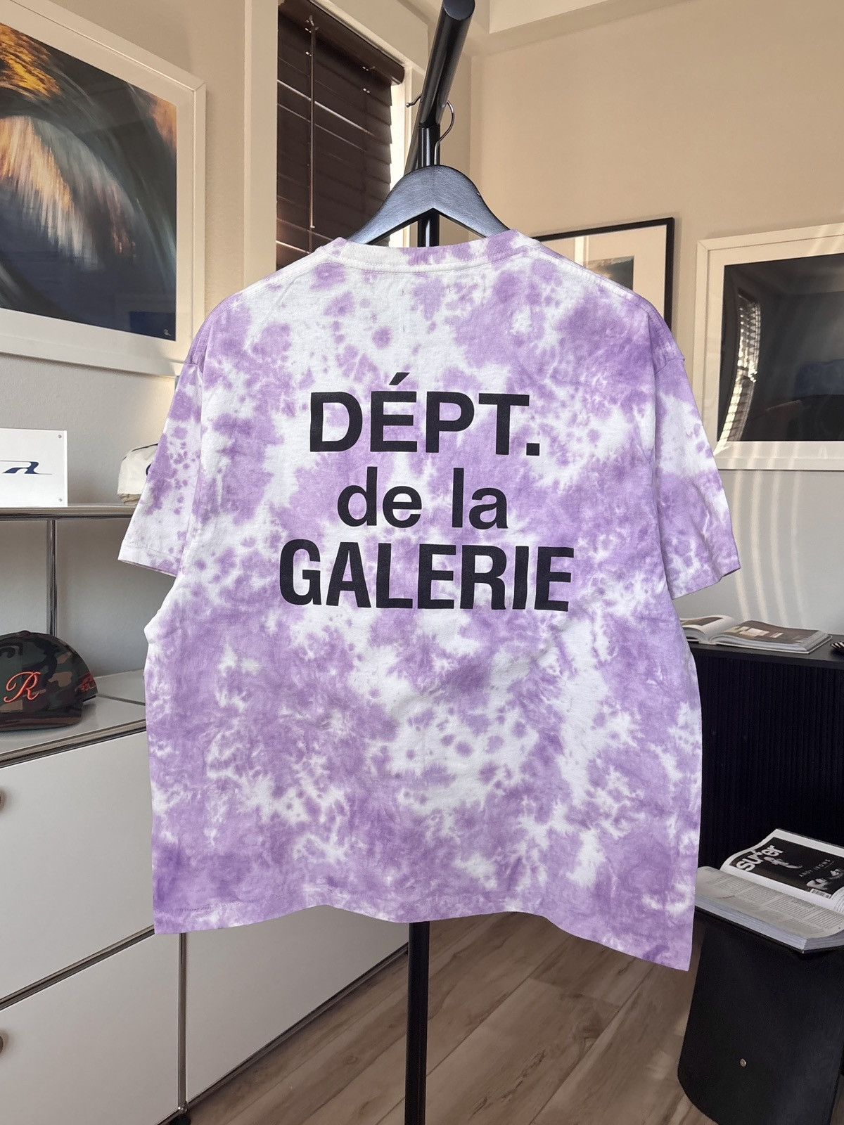 GALLERY DEPT | TIE DYE FRENCH LOGO PURPLE TEE