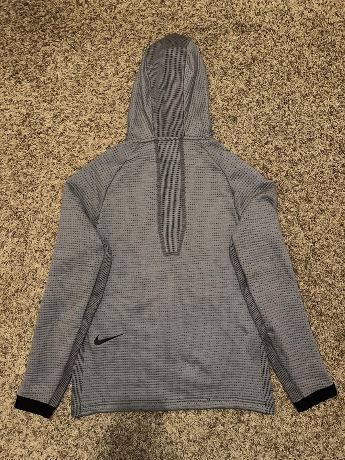 Nike Nike Tech Pack Sportswear Full-Zip Gray Hoodie Sample Size US S / EU 44-46 / 1 - 5 Thumbnail