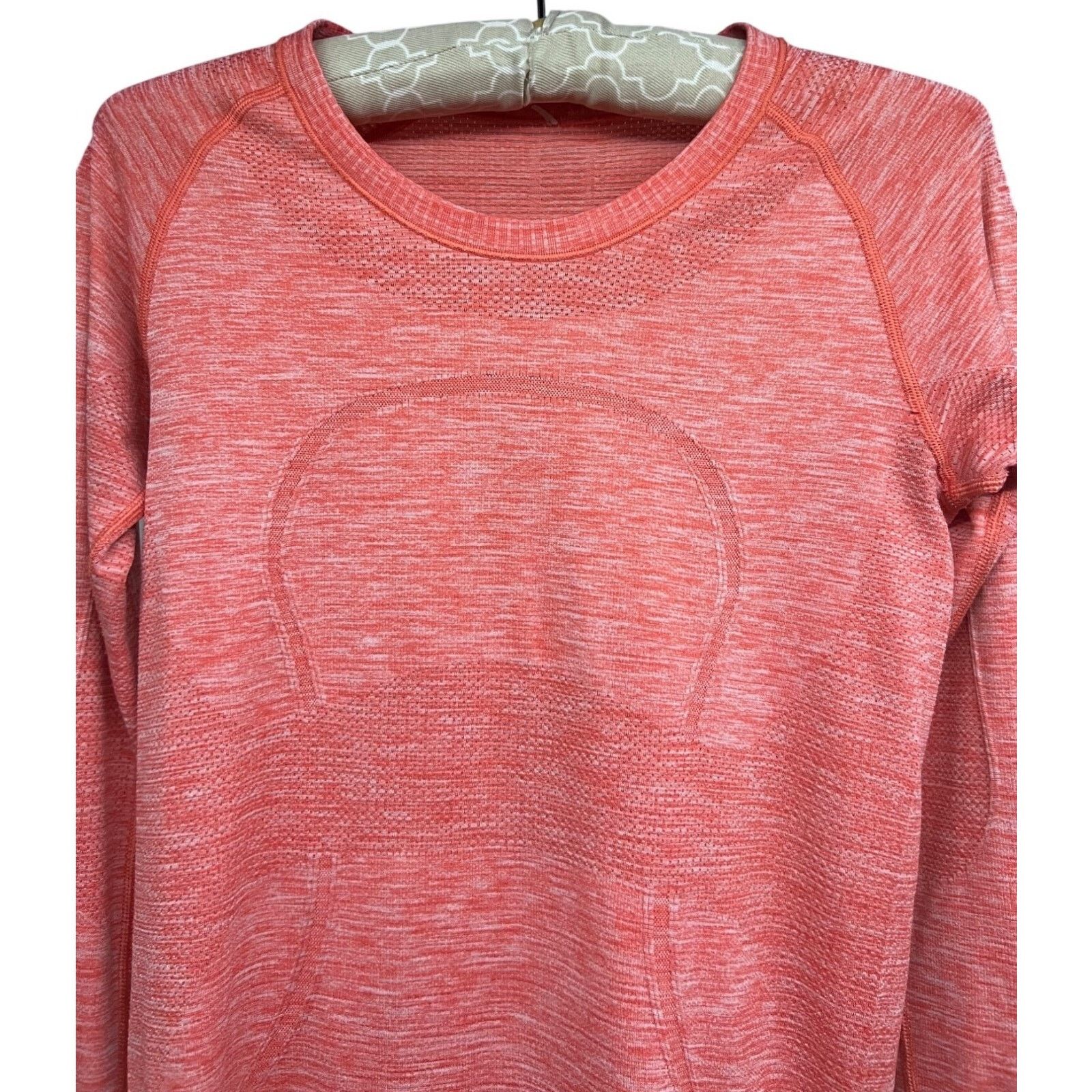 Lululemon Lululemon Swiftly Tech Pullover Top Shirt Coral Sz 6 Stretch Size M / US 6-8 / IT 42-44 - 3 Thumbnail