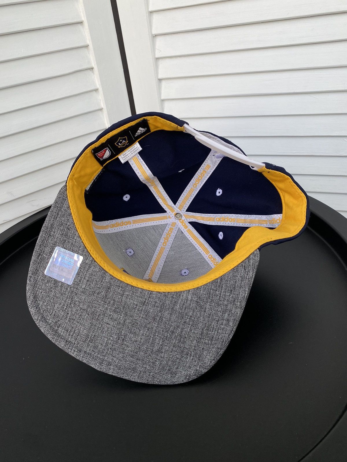 Adidas Adidas LA Galaxy MLS Fan Soccer Snapback Draft Hat Cap Size ONE SIZE - 10 Thumbnail