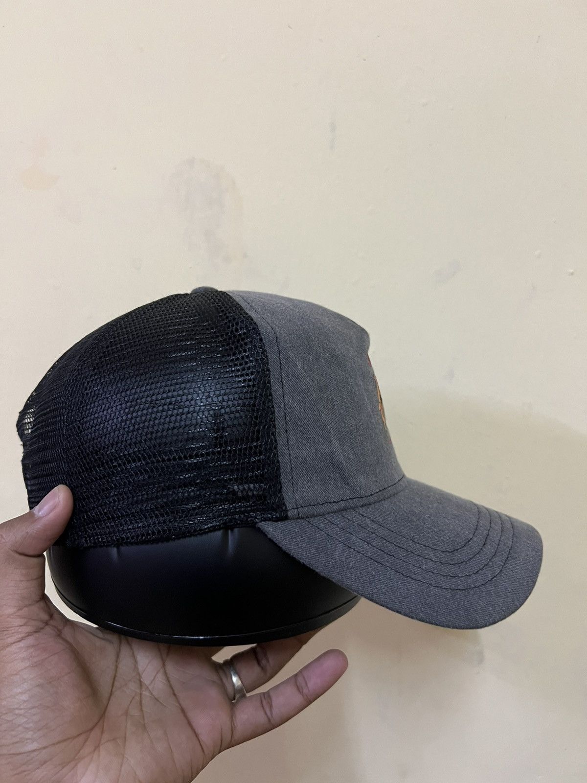 If Six Was Nine H&M Mickey Mouse Trucker Hat Size ONE SIZE - 5 Thumbnail