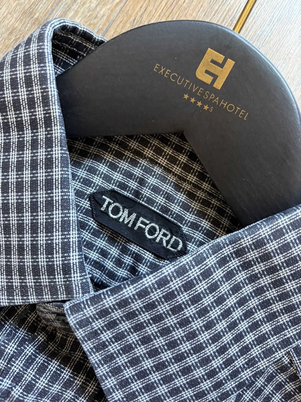 Tom Ford TF slim fit shirt Size 38R - 3 Thumbnail
