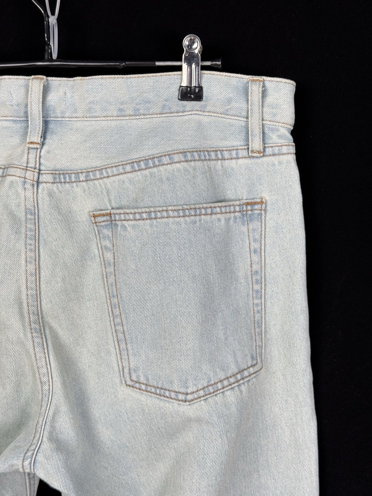 Yeezy Yeezy Season 5 Light Wash Jeans Size 32 Size US 32 / EU 48 - 9 Thumbnail