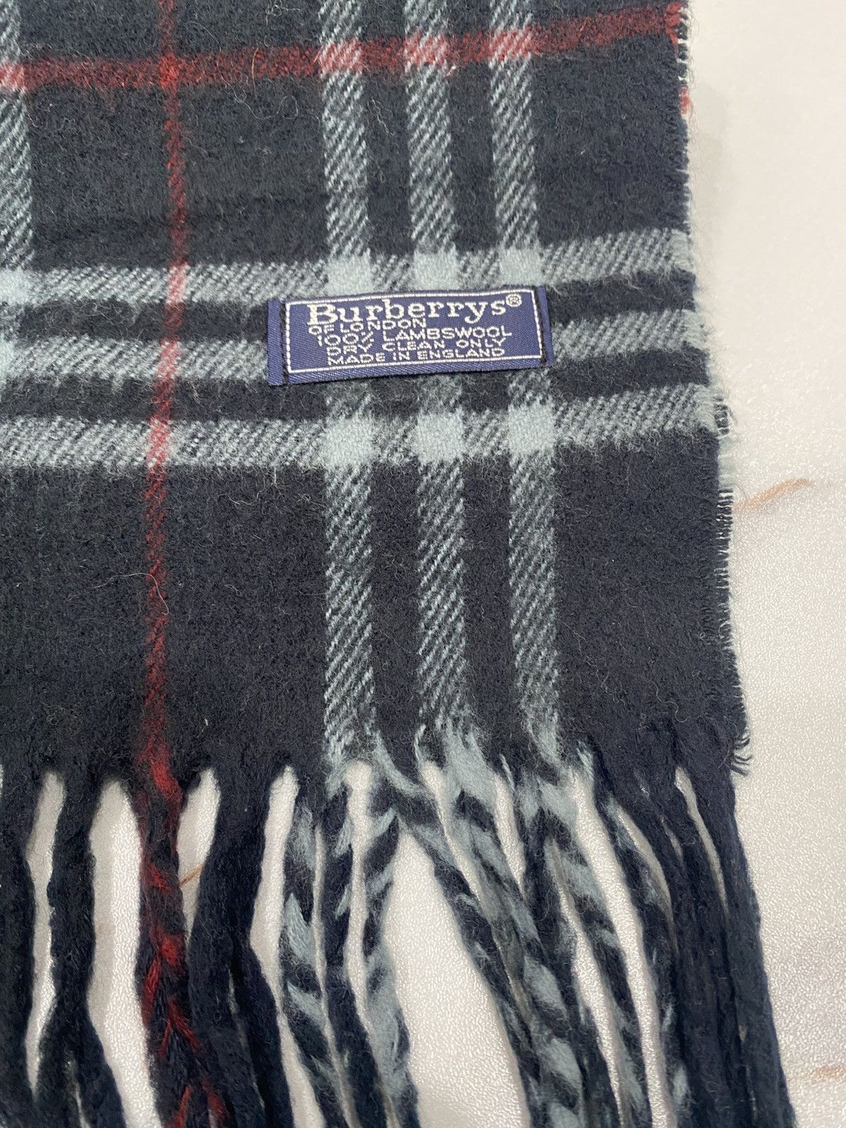 Burberry Burberrys Made In England (code:A) Size ONE SIZE - 2 Thumbnail