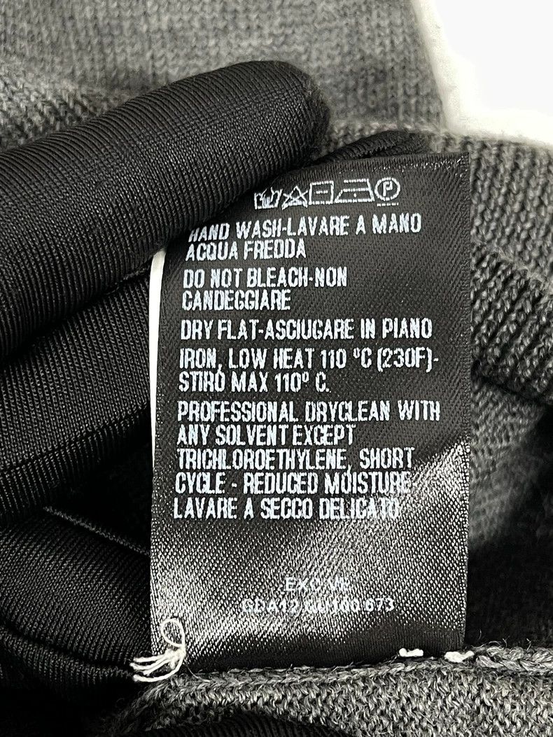 Gucci Gucci Gray shoulder red and green striped V-neck long-sleev Size US L / EU 52-54 / 3 - 6 Thumbnail
