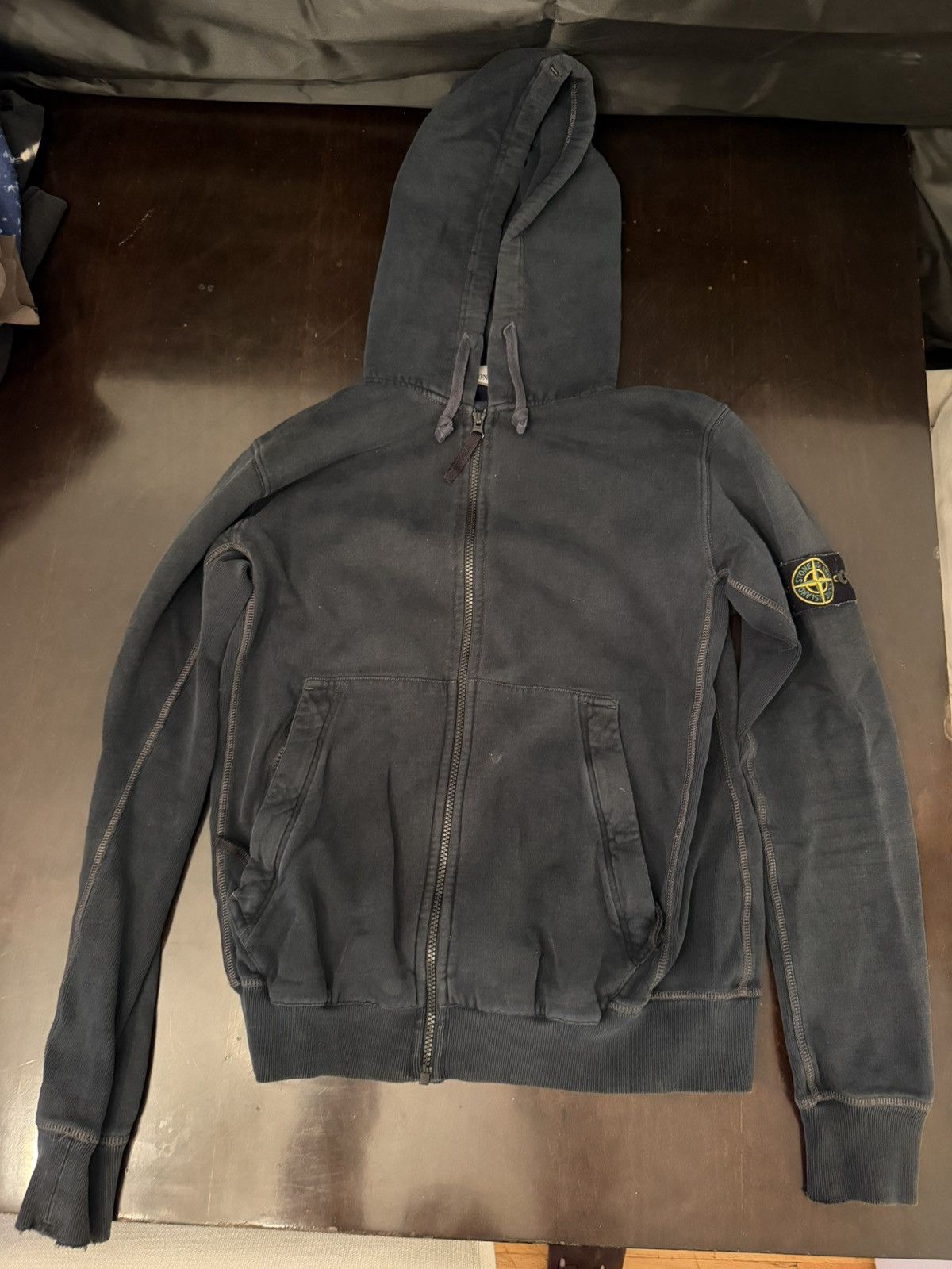 Stone Island Vintage Stone Island Zip Badge Hoodie Size US M / EU 48-50 / 2 - 1 Thumbnail