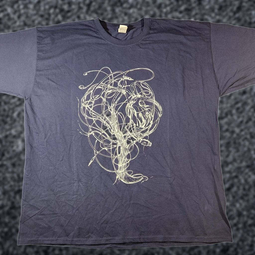 Fruit Of The Loom Compute Blade Shirt Mens 2XL Navy Blue Graphic Tee Crew Neck Short Sleeve Cotton USB Cable T-Shirt Tee Graphic Print Mens Boys? Size US XXL / EU 58 / 5 - 1 Thumbnail