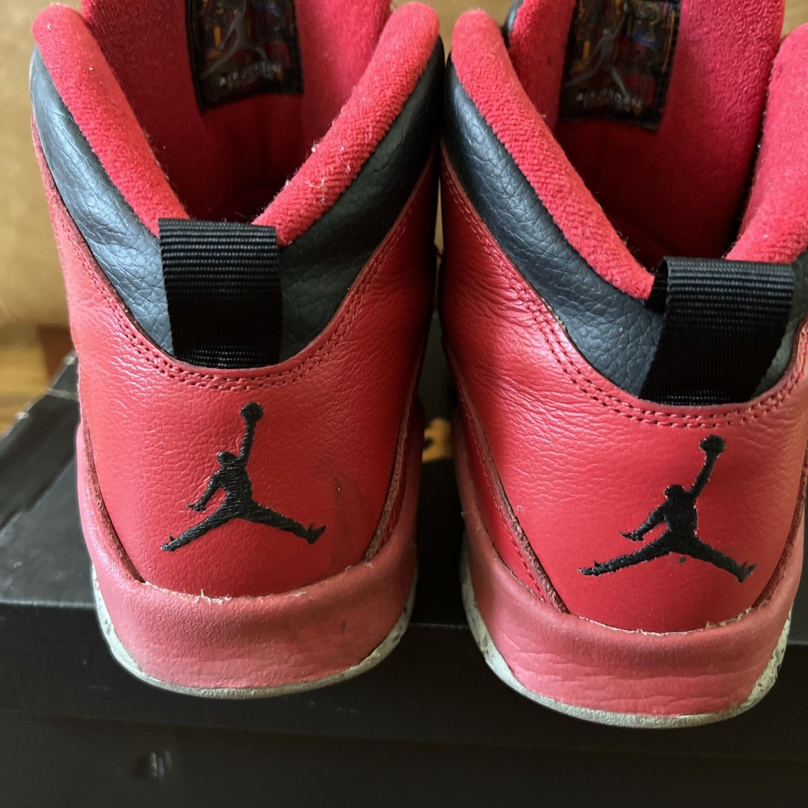 Nike Size 6Y - Jordan 10 Retro Bulls Over Broadway 2015 Size US 6 / EU 39 - 7 Thumbnail