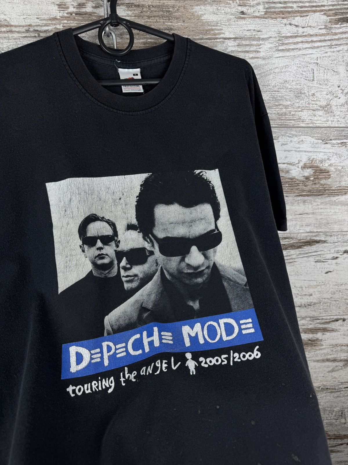 Vintage Mens Vintage Depeche Mode Touring the Angel T-shirt 2005 tee Size US M / EU 48-50 / 2 - 4 Thumbnail