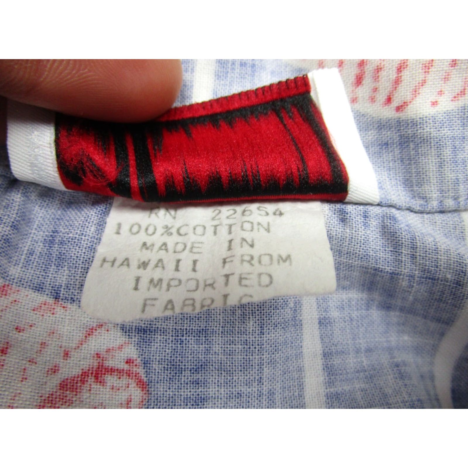 Vintage VINTAGE Malihini Blue Hawaiian Floral Short Sleeve Button-Up Shirt Mens M 80s 90s Size US M / EU 48-50 / 2 - 4 Thumbnail