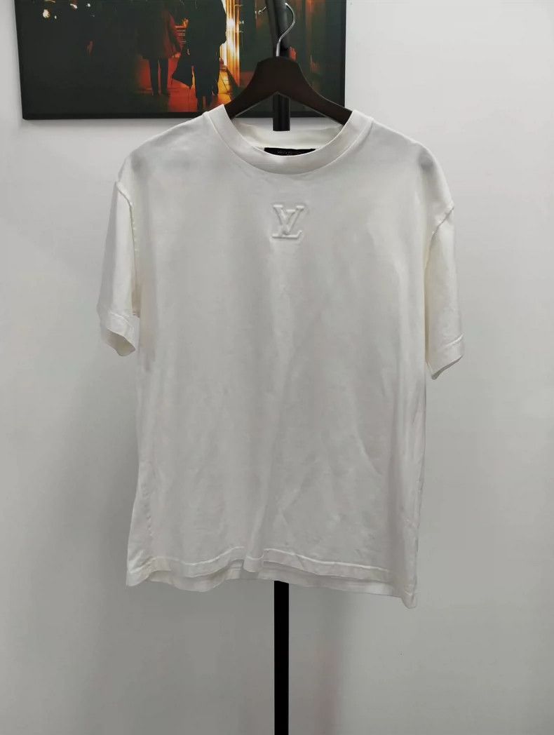 Louis Vuitton Louis Vuitton short sleeves Nextarrow-2505 Size US S / EU 44-46 / 1 - 1 Thumbnail