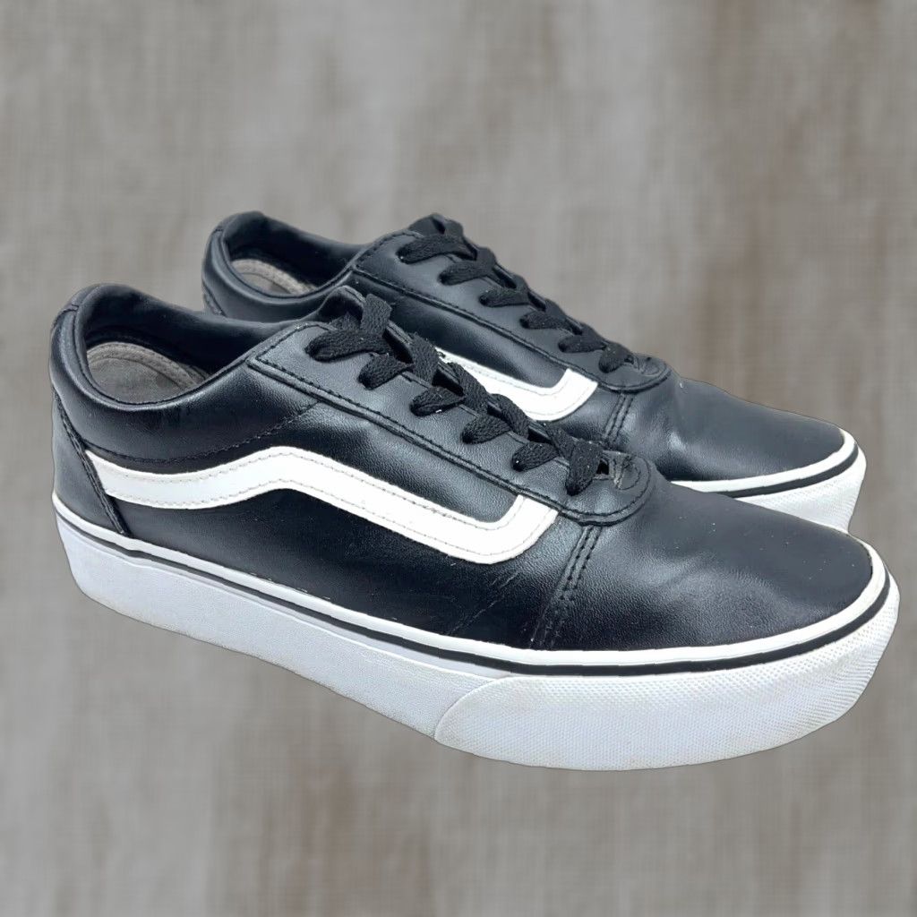 Vans Vans Old Skool Platform Black White Y2K Chunky Low Top Womens Size 9.5 Shoes Size L / US 10 / IT 46 - 1 Thumbnail