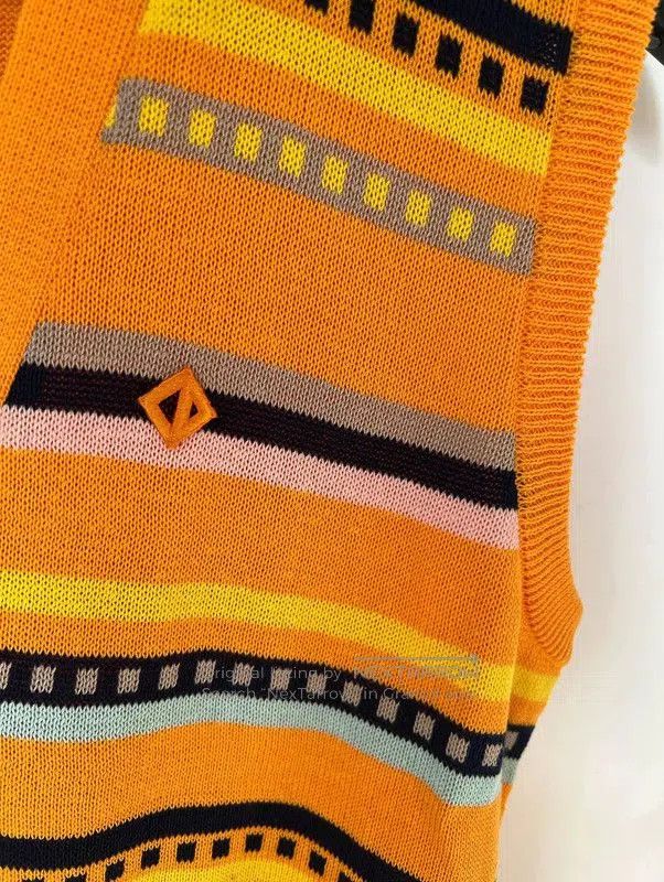 Dior Dior Orange Knit Women's Vest . Size M / US 6-8 / IT 42-44 - 4 Thumbnail