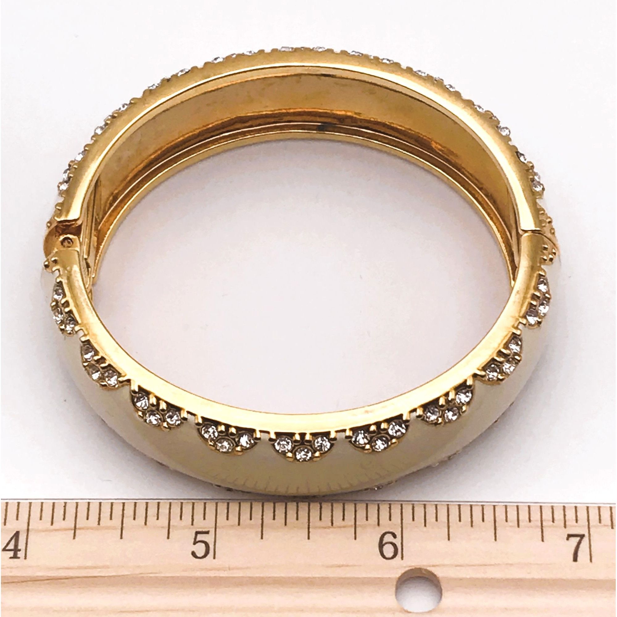 Other New Stella and Dot Cream Enamel Rhinestone Bracelet "Sloane" Size ONE SIZE - 7 Thumbnail