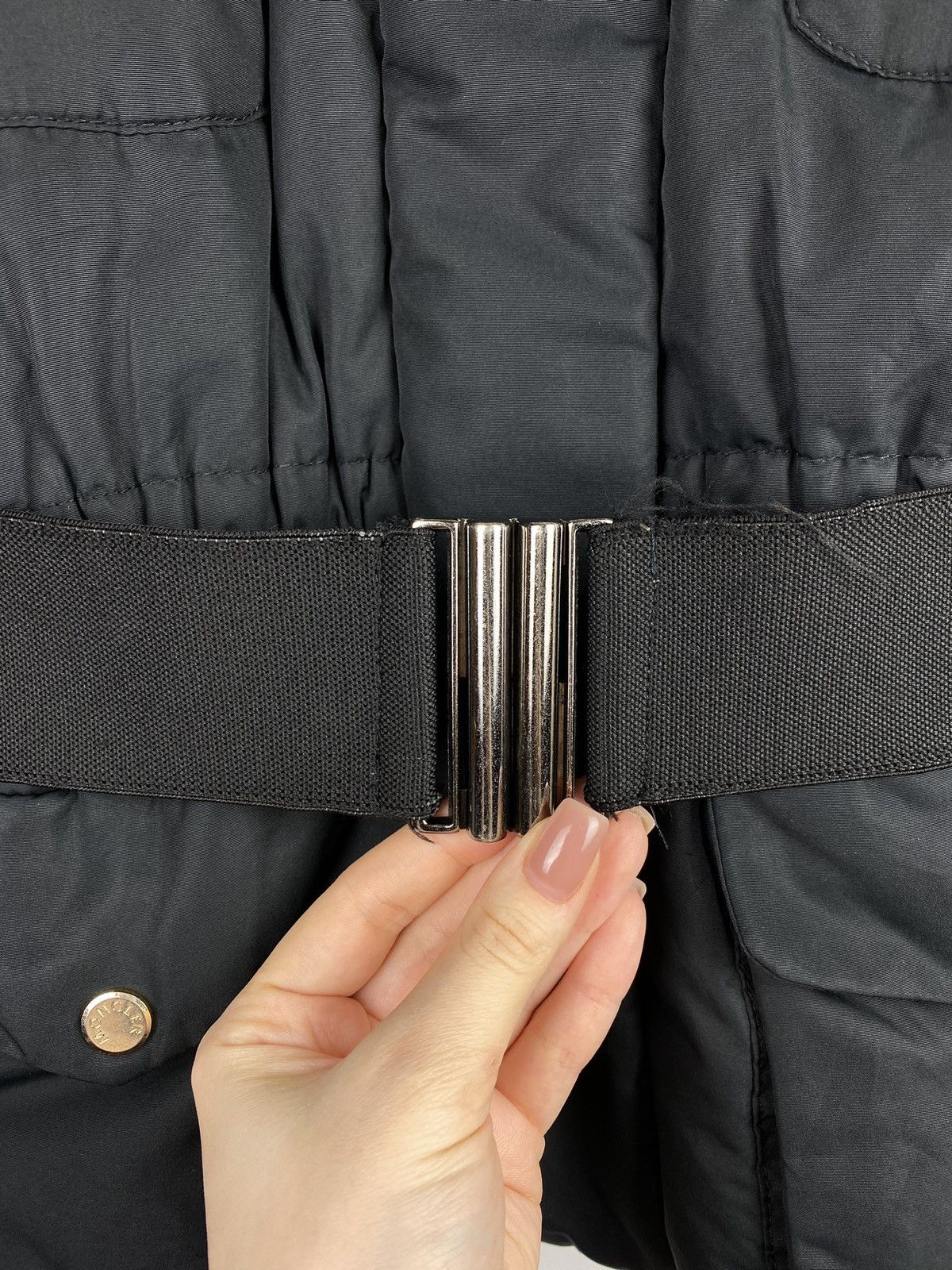 Moncler Moncler Aretha ladies hooded belted down jacket Size L / US 10 / IT 46 - 4 Thumbnail
