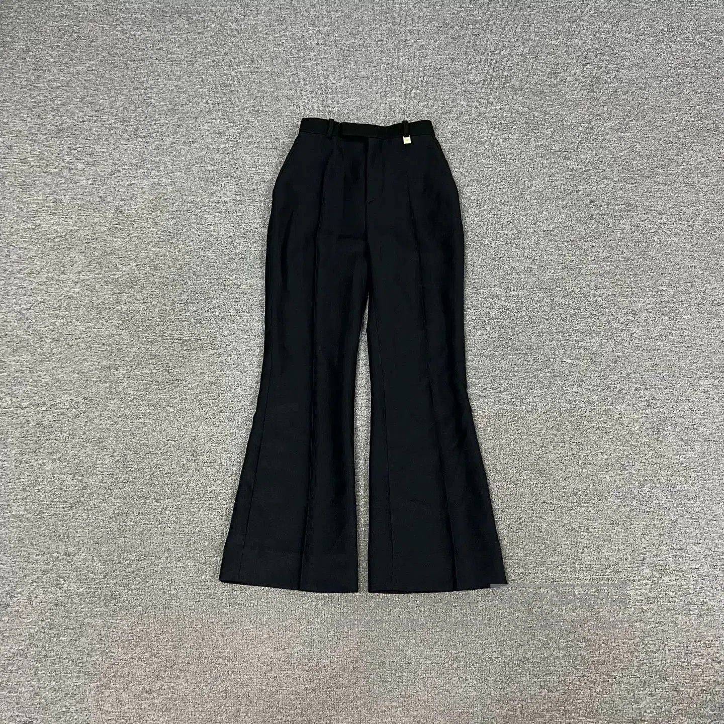 Louis Vuitton Louis Vuitton Wool Flared Pants Size 34. Size US 34 / EU 50 - 1 Thumbnail