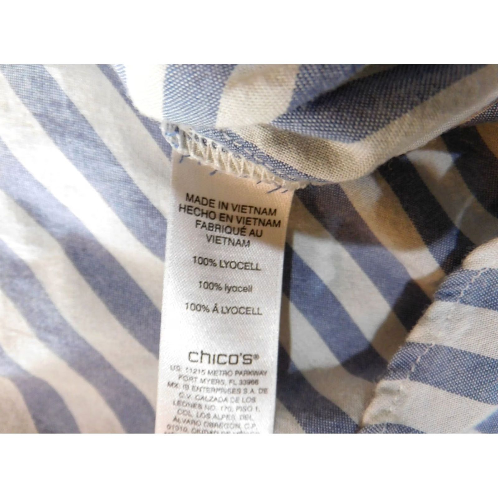 Vintage Chicos Button-Up Shirt Womens 1 Blue Striped Lyocell Long Sleeve Collared Casual Designer Classic Oversized Regular Size XS / US 0-2 / IT 36-38 - 7 Thumbnail
